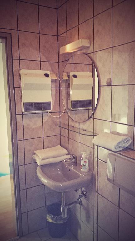 Pension Zur Sonne Wittenweier Schwanau Quarto foto